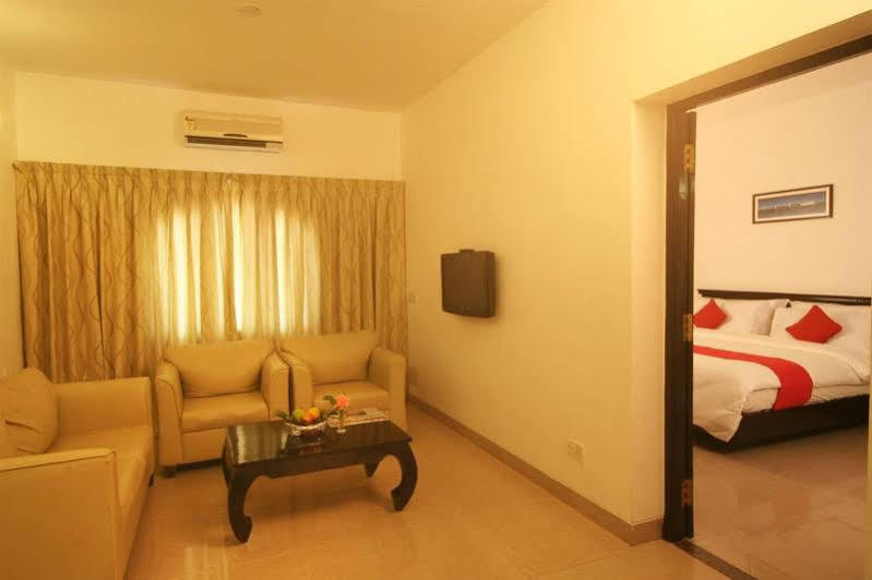 Calangute Grande Hotel Exterior foto
